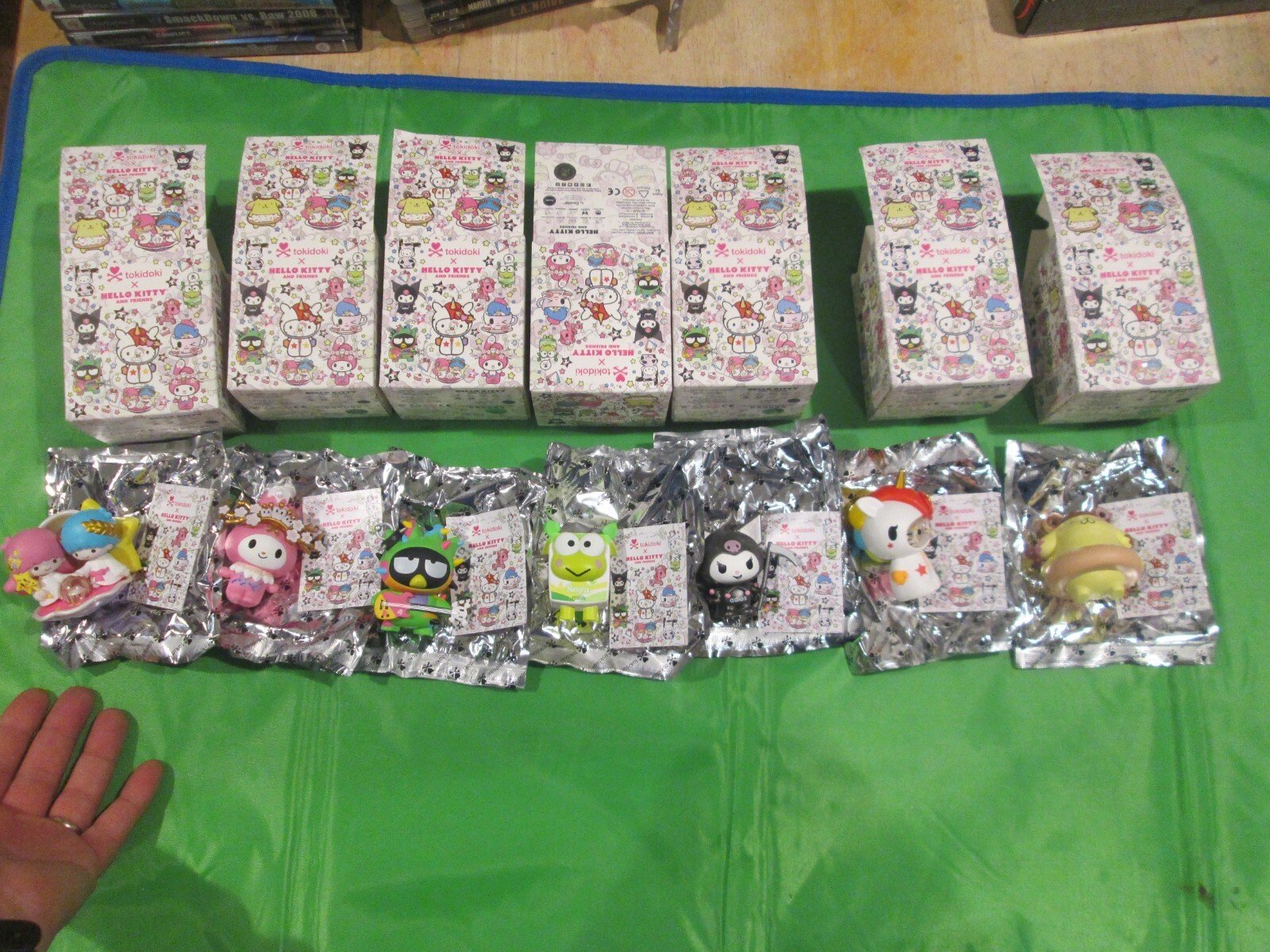 LOT 7 TOKIDOKI X HELLO KITTY AND FRIENDS SERIES 1 ALMOST COMPLETE
