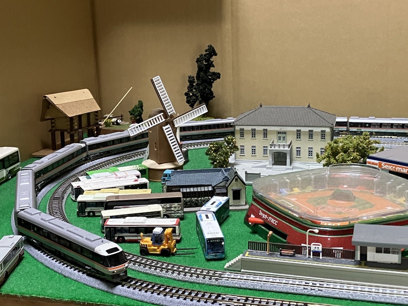 KATO 10-1886〜88 キハ85系 2024年ロット | 金屋代かずおのお部屋
